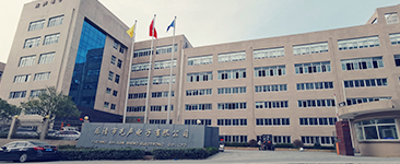 專(zhuān)業(yè)電子連接器，連接器/接插件，塑料件，汽車(chē)配件，